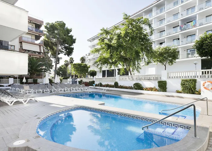 Otel Angeles 4*