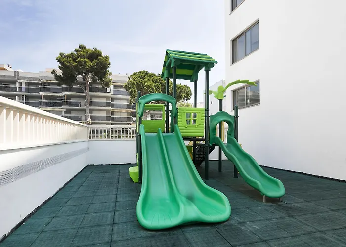 Otel Angeles 4*