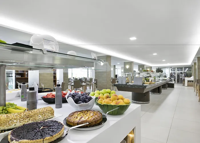 Otel Angeles 4*