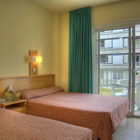 Angeles Hotel 4*