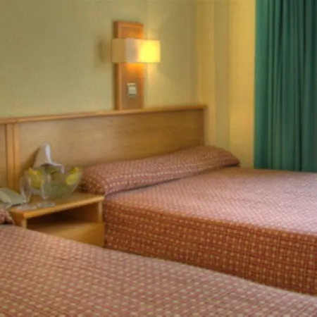 Angeles Hotel